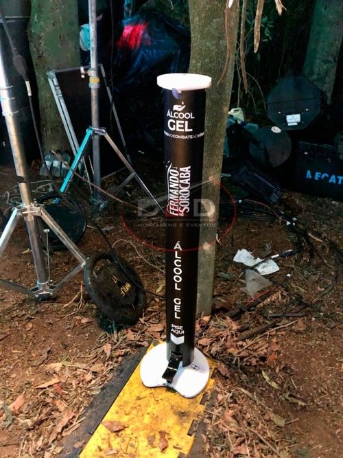 Totem dispenser para álcool em gel